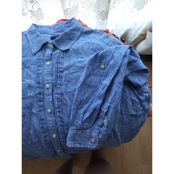 Talbots Woman Petite 2XP 100% Linen Button Up Shirt Blue Textured Roll Tab EUC - Picture 8 of 9